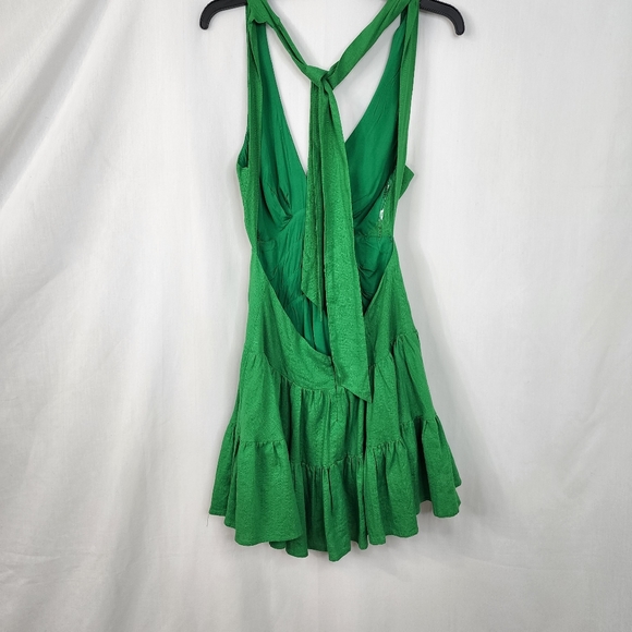 L'ATISTE by Amy dress size medium Color green - Picture 13 of 15